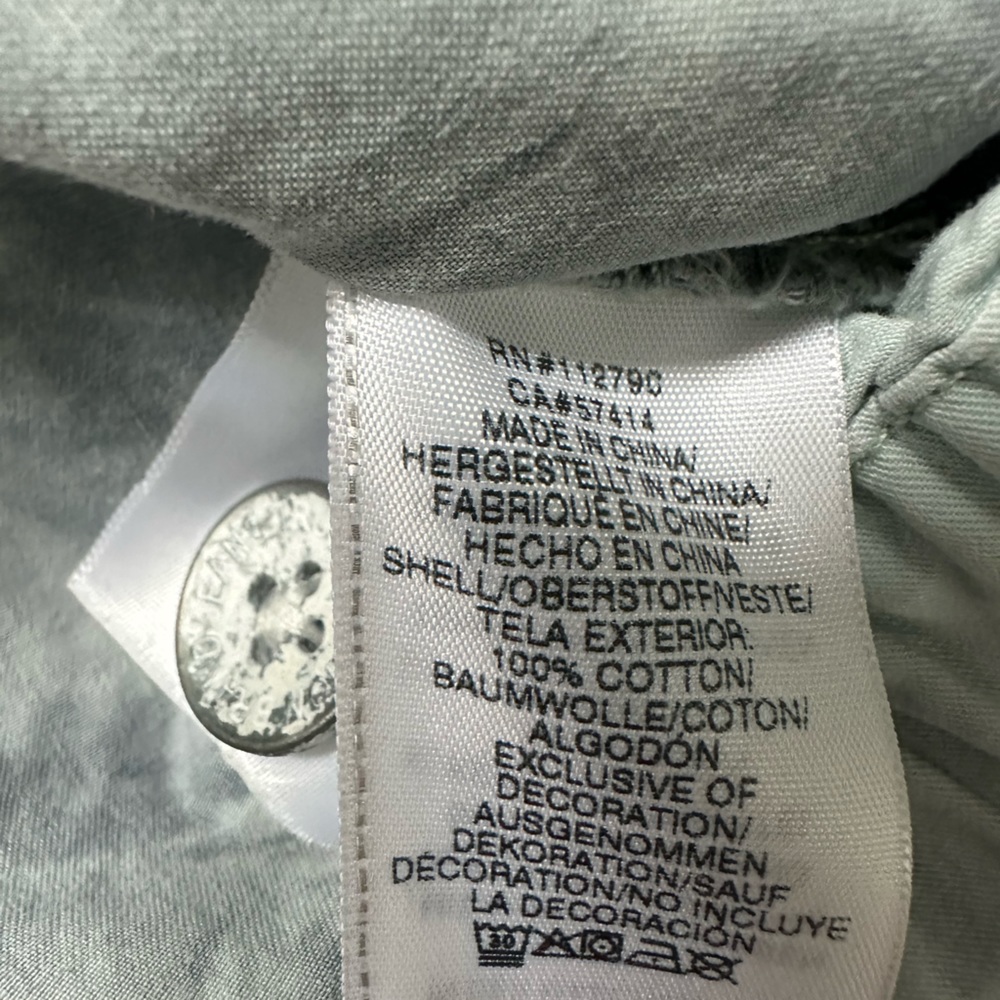 True religion oversized - Picture 3 of 5